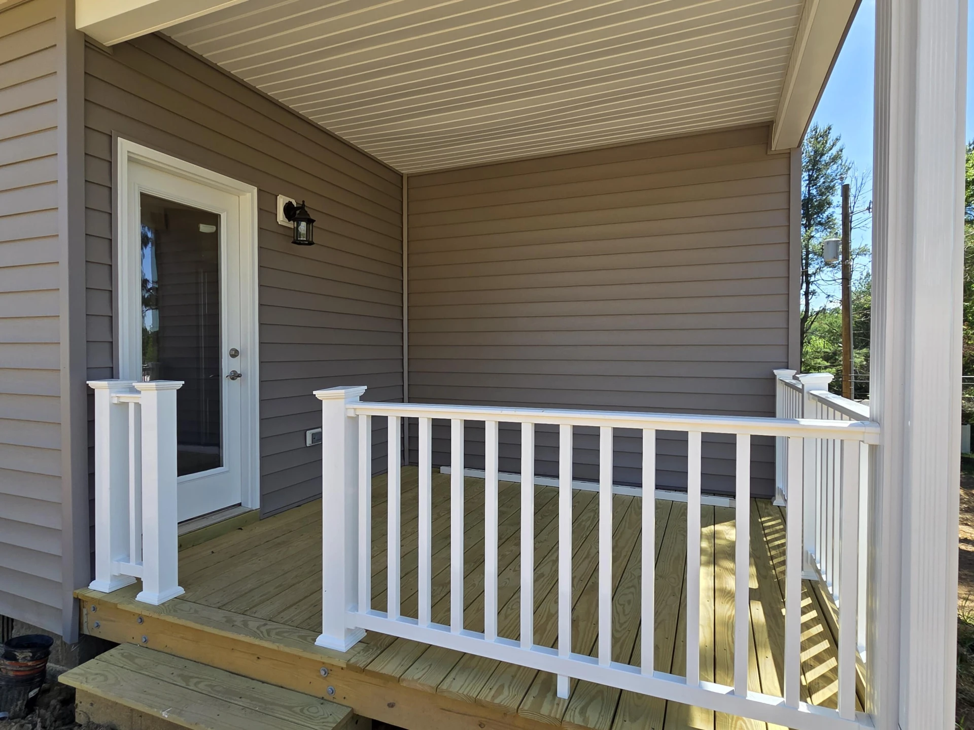 1155 Plum ST NE - Photo 33