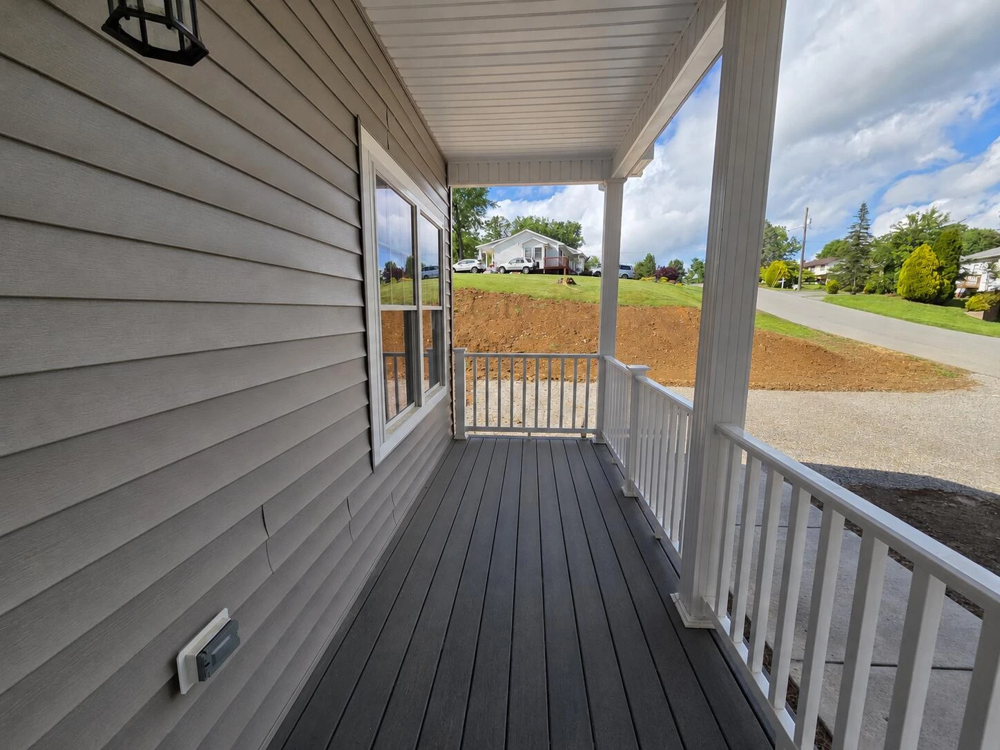 1155 Plum ST NE - Photo 4