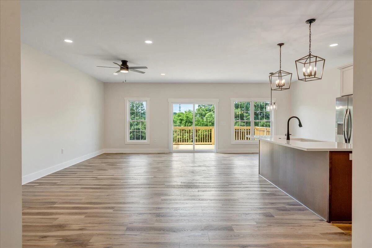 5405 Crescent BLVD - Photo 3
