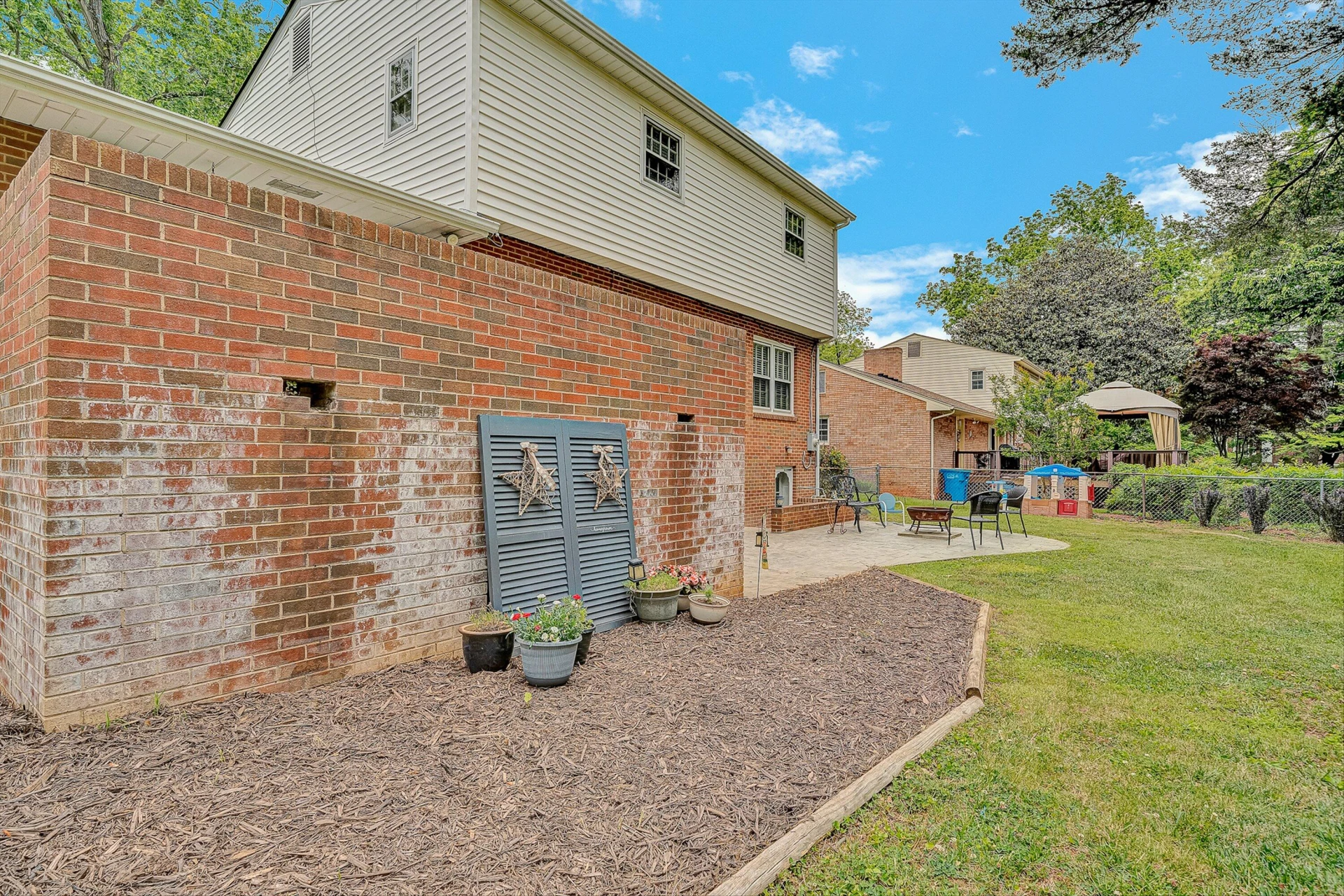 3416 Grandin RD SW - Photo 45