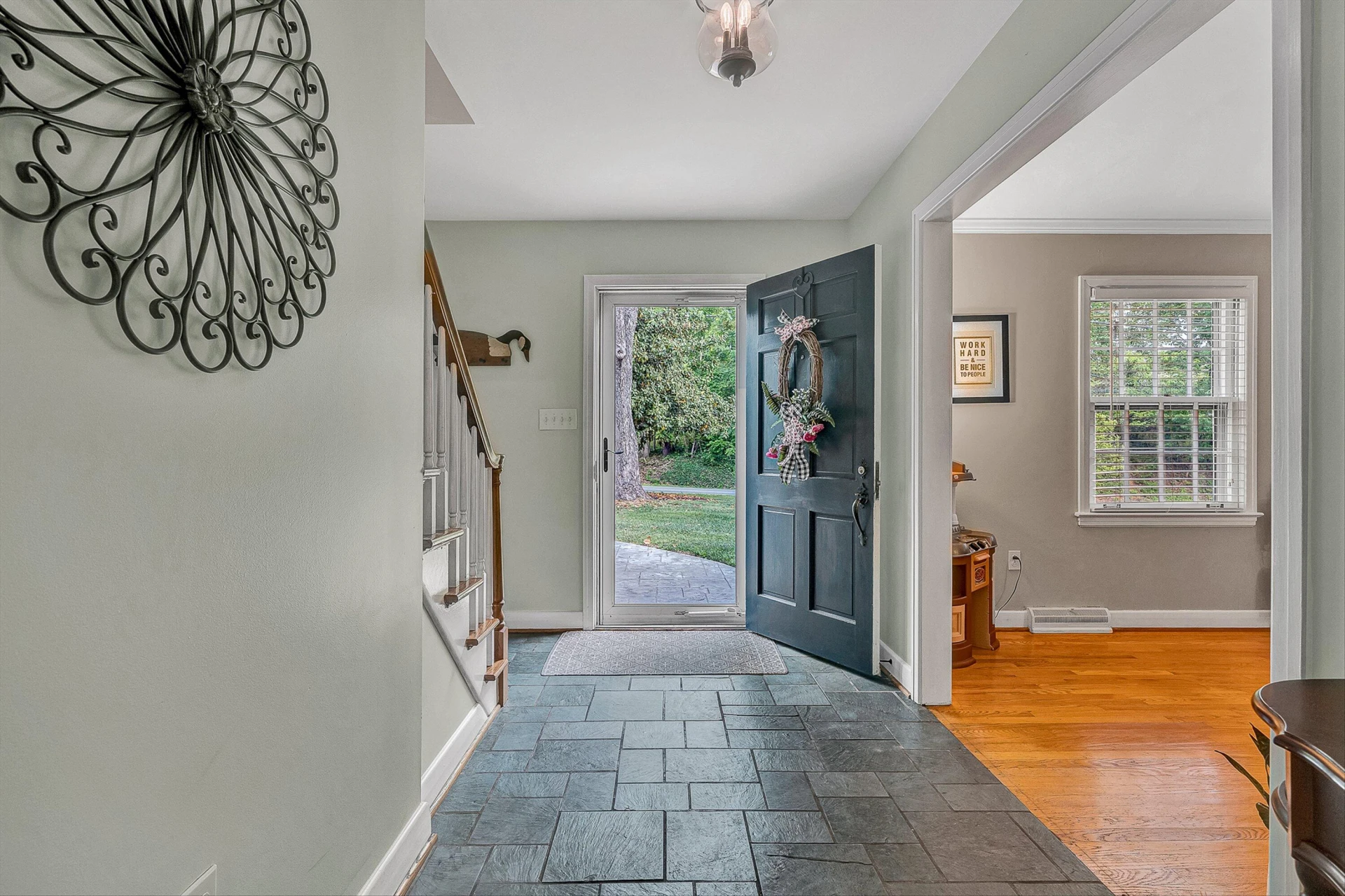 3416 Grandin RD SW - Photo 5