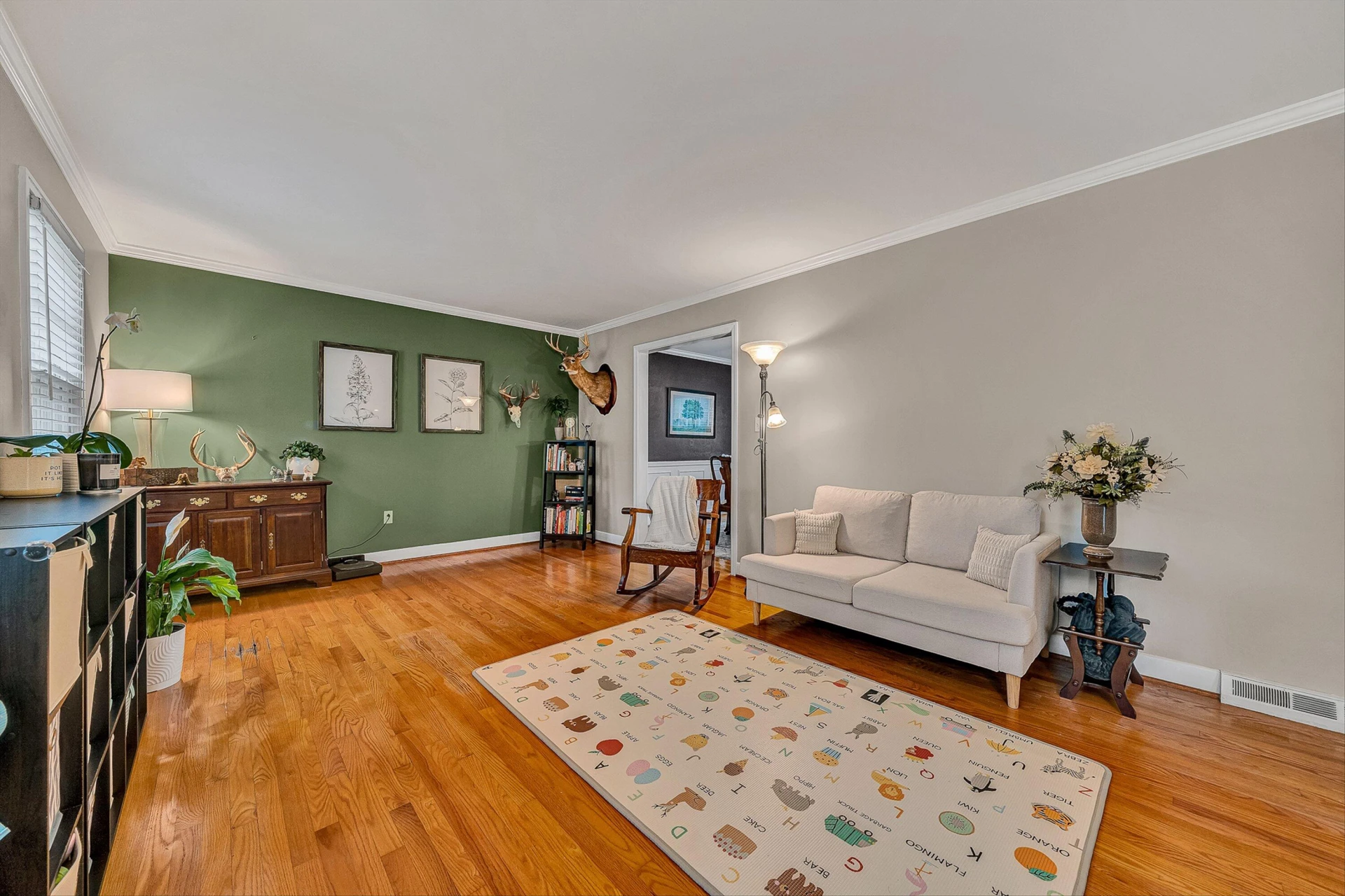 3416 Grandin RD SW - Photo 8