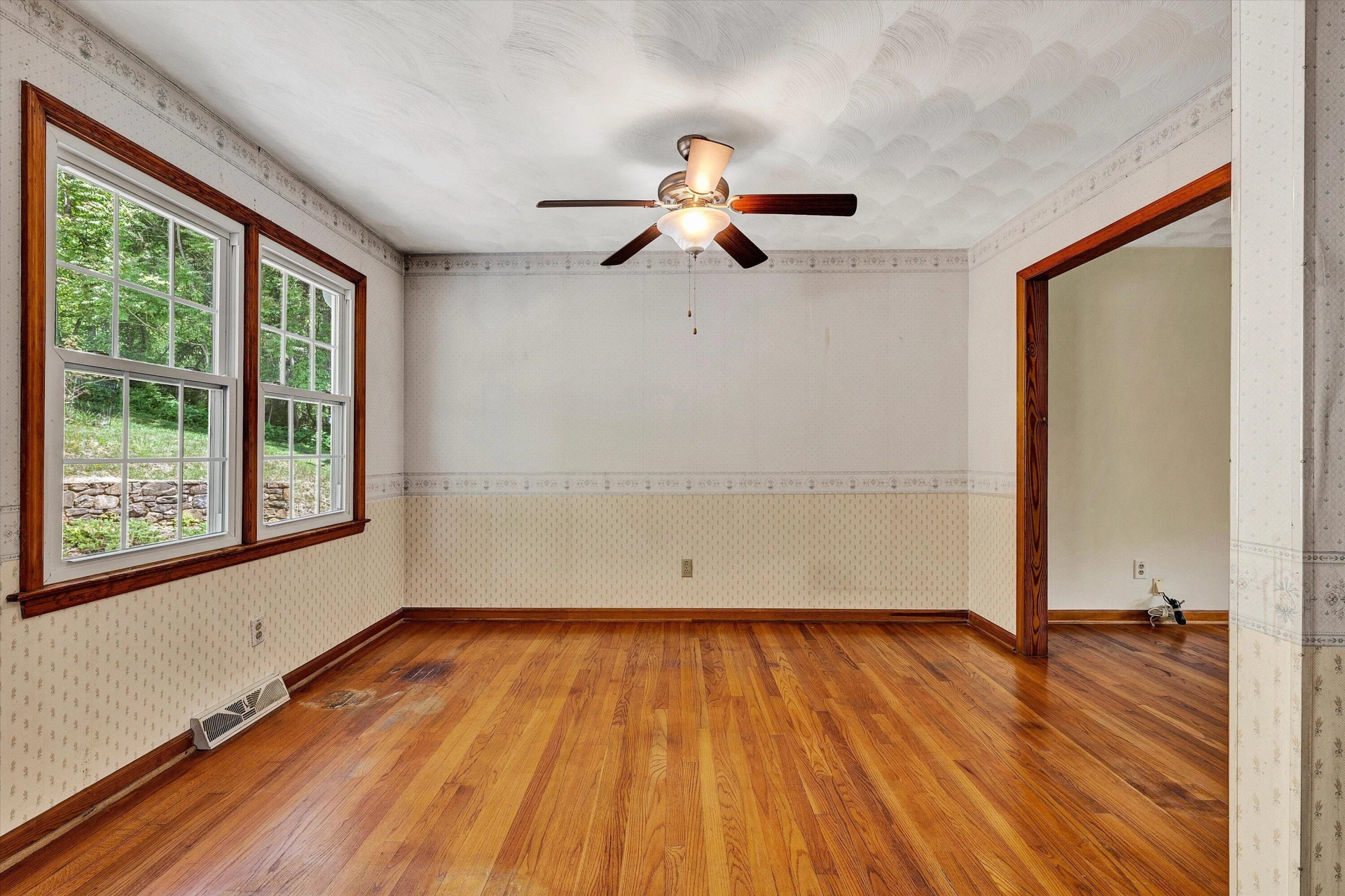 133 Kelsey WAY - Photo 18