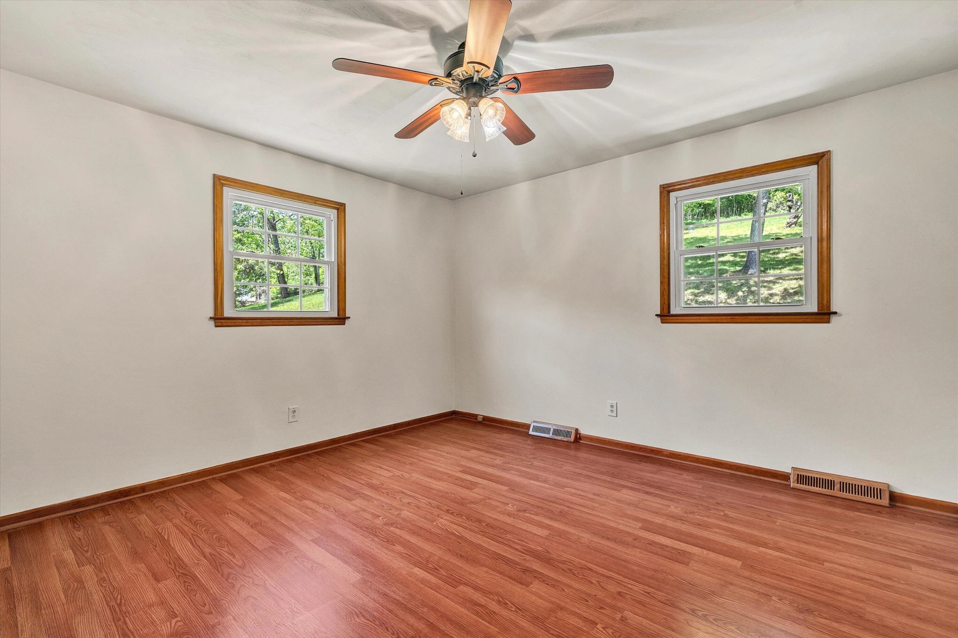 133 Kelsey WAY - Photo 24