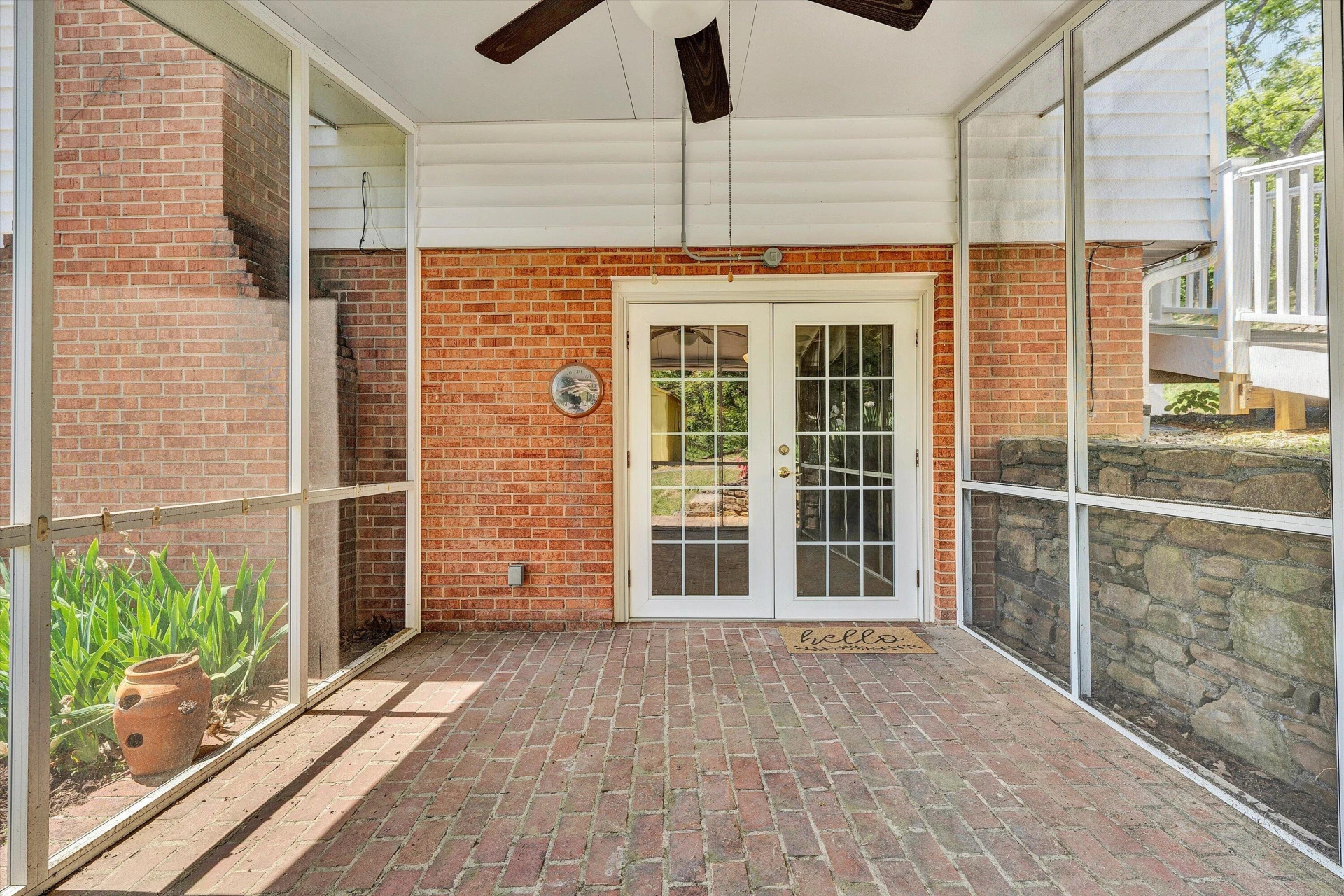 133 Kelsey WAY - Photo 36