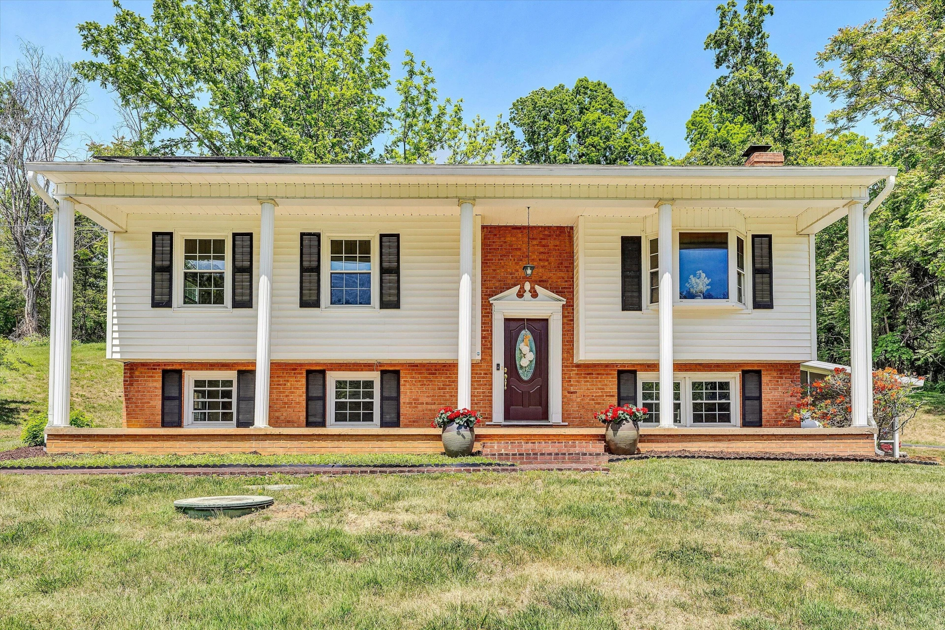 133 Kelsey WAY - Photo 4