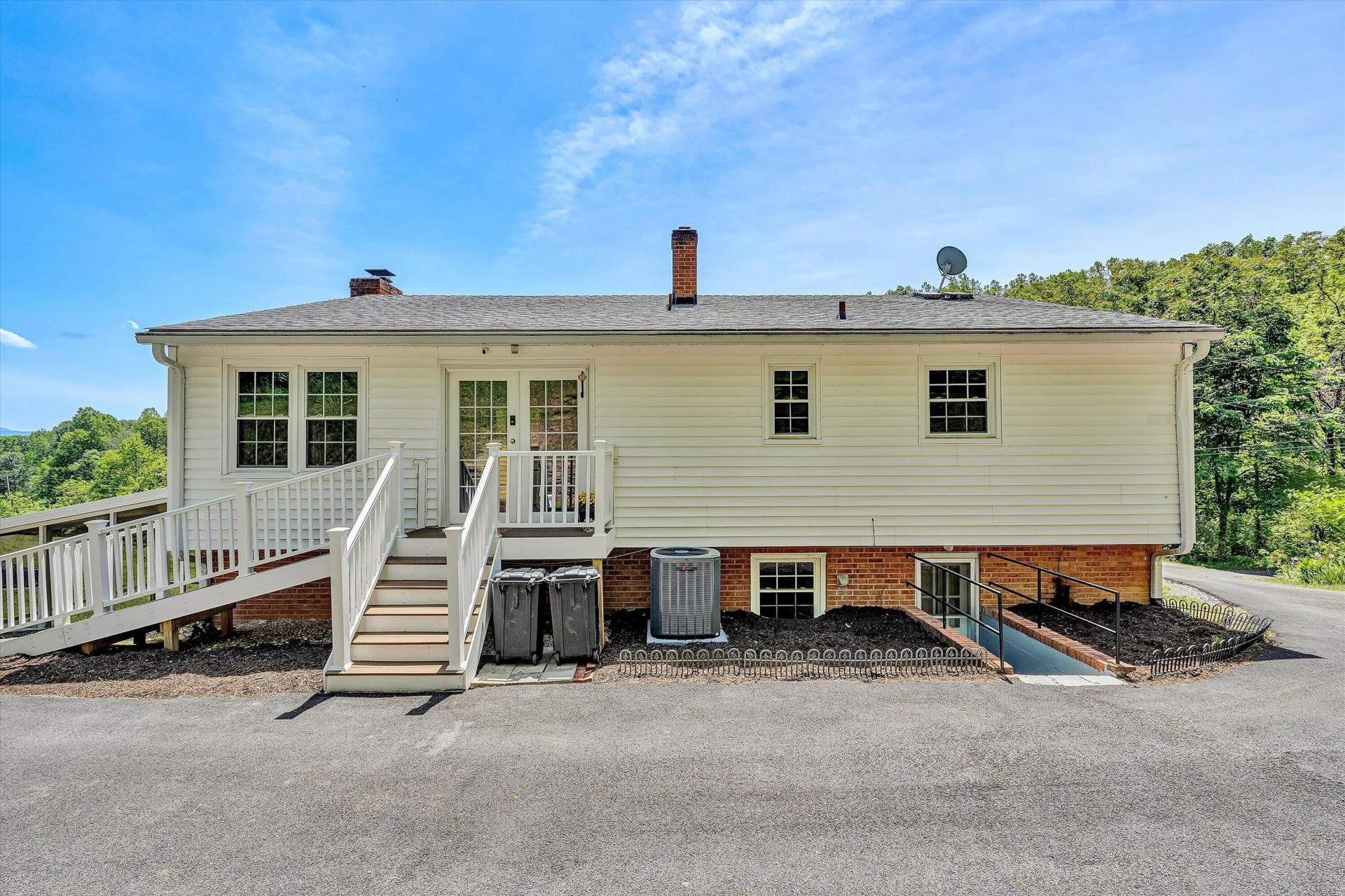 133 Kelsey WAY - Photo 41