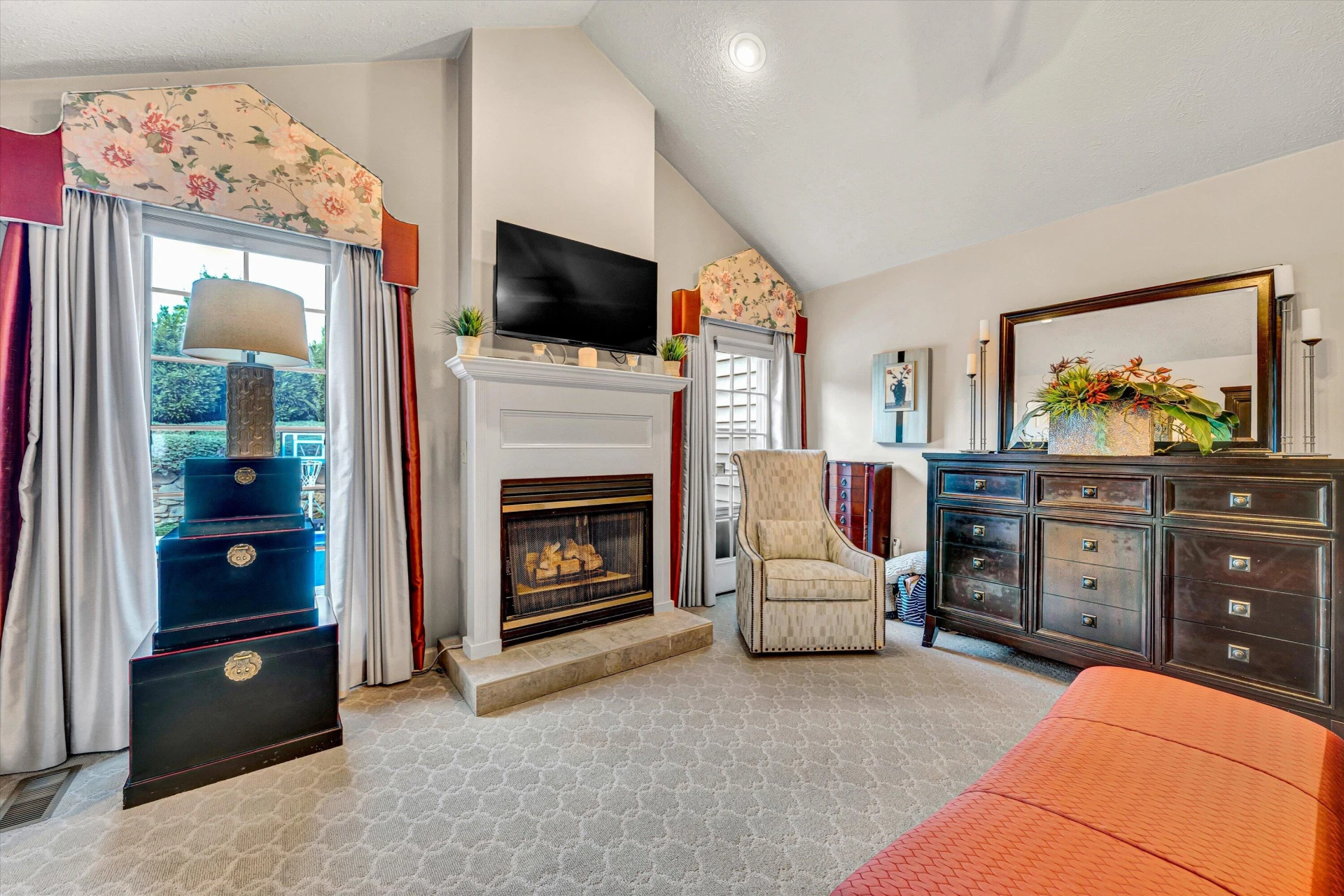 812 Scott CIR - Photo 25
