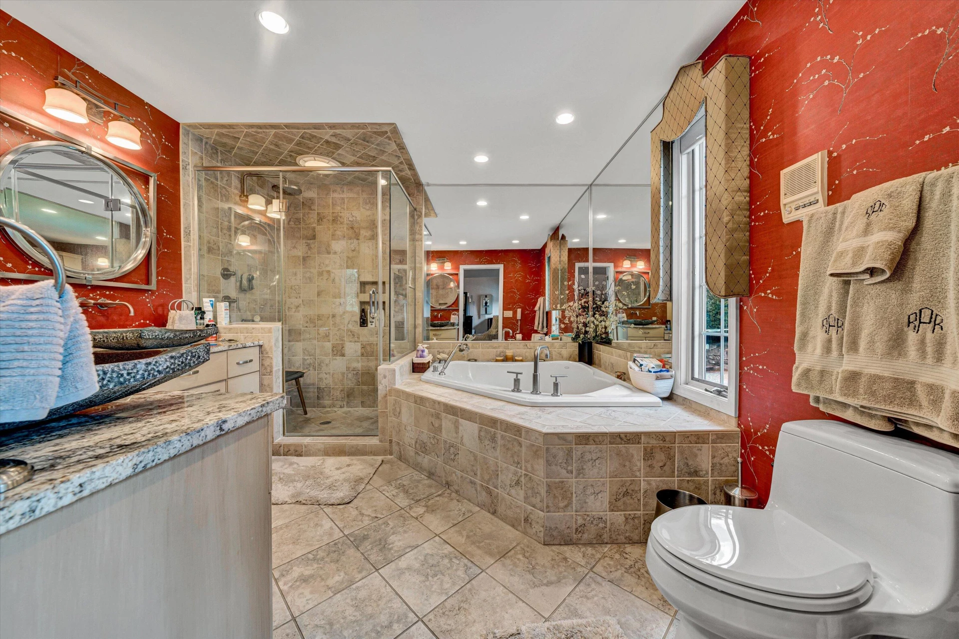 812 Scott CIR - Photo 26