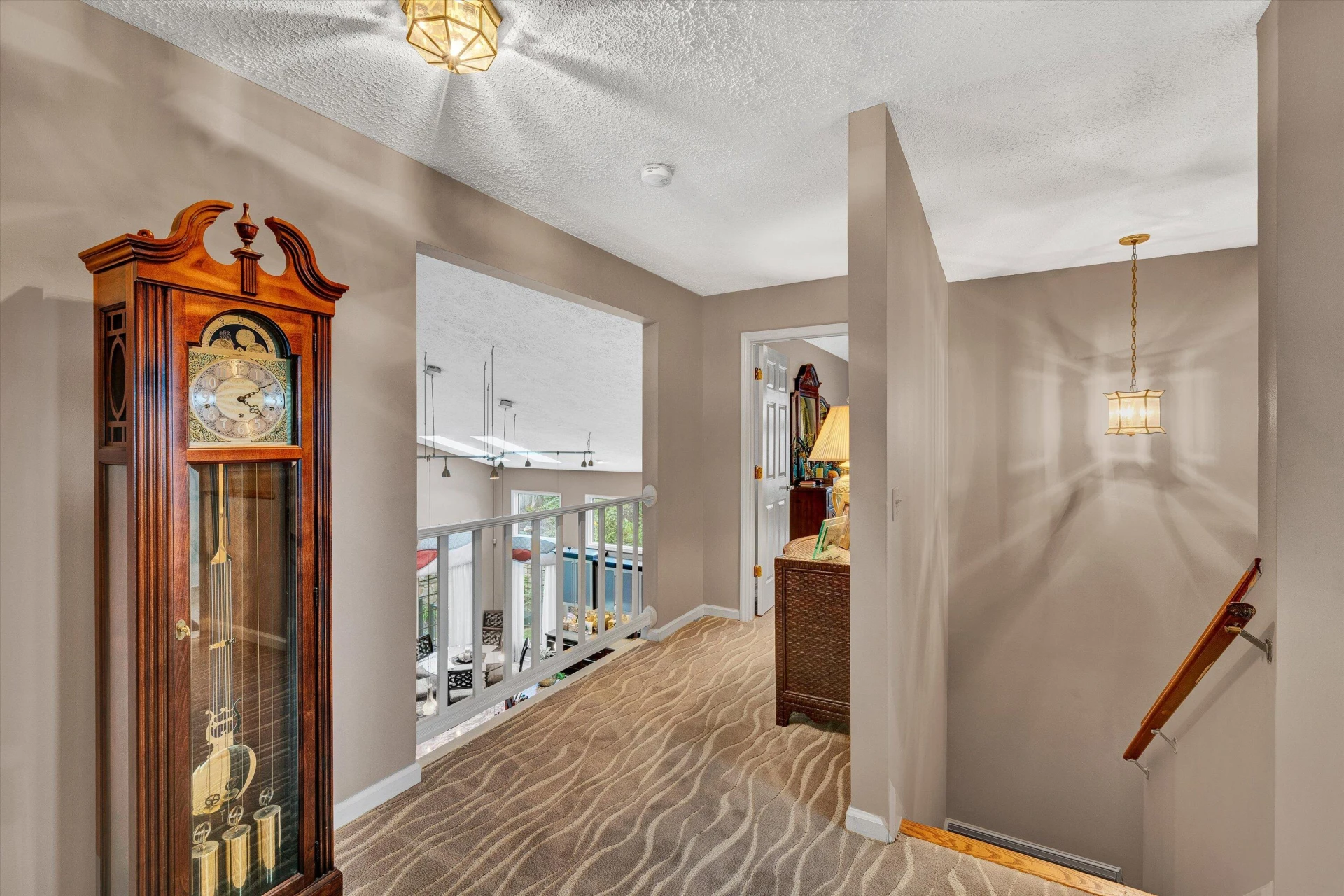 812 Scott CIR - Photo 28