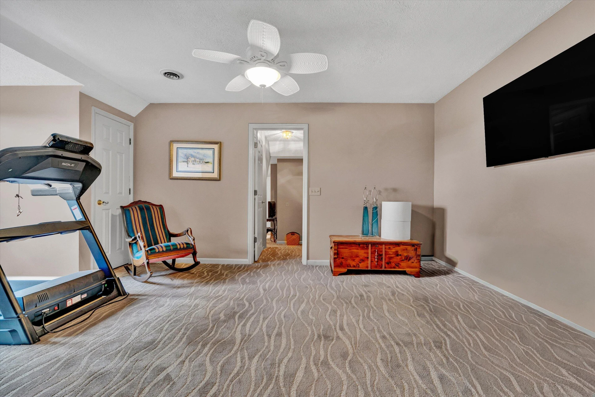 812 Scott CIR - Photo 31