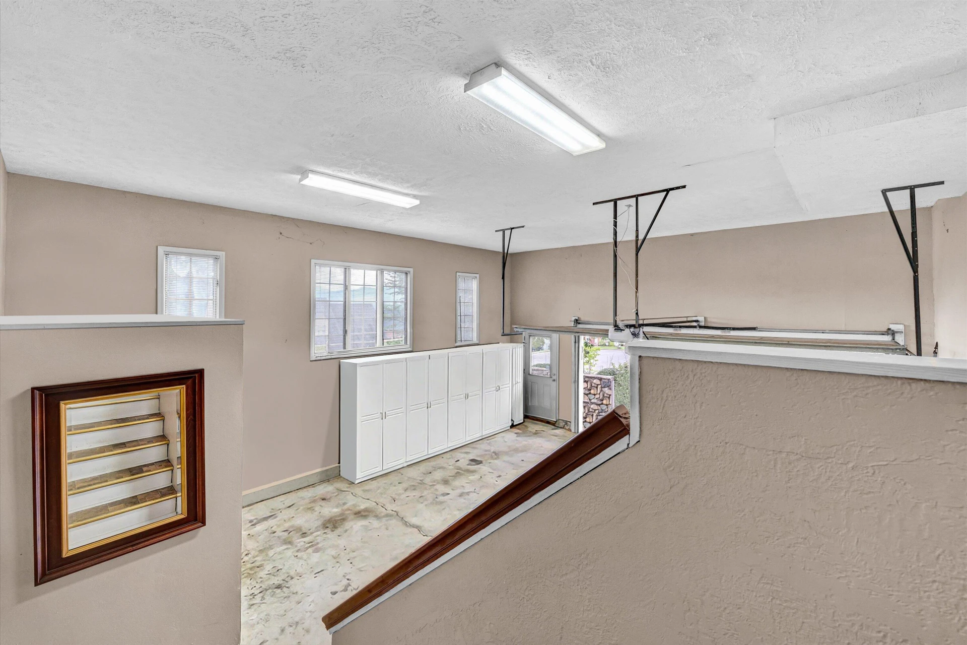812 Scott CIR - Photo 35