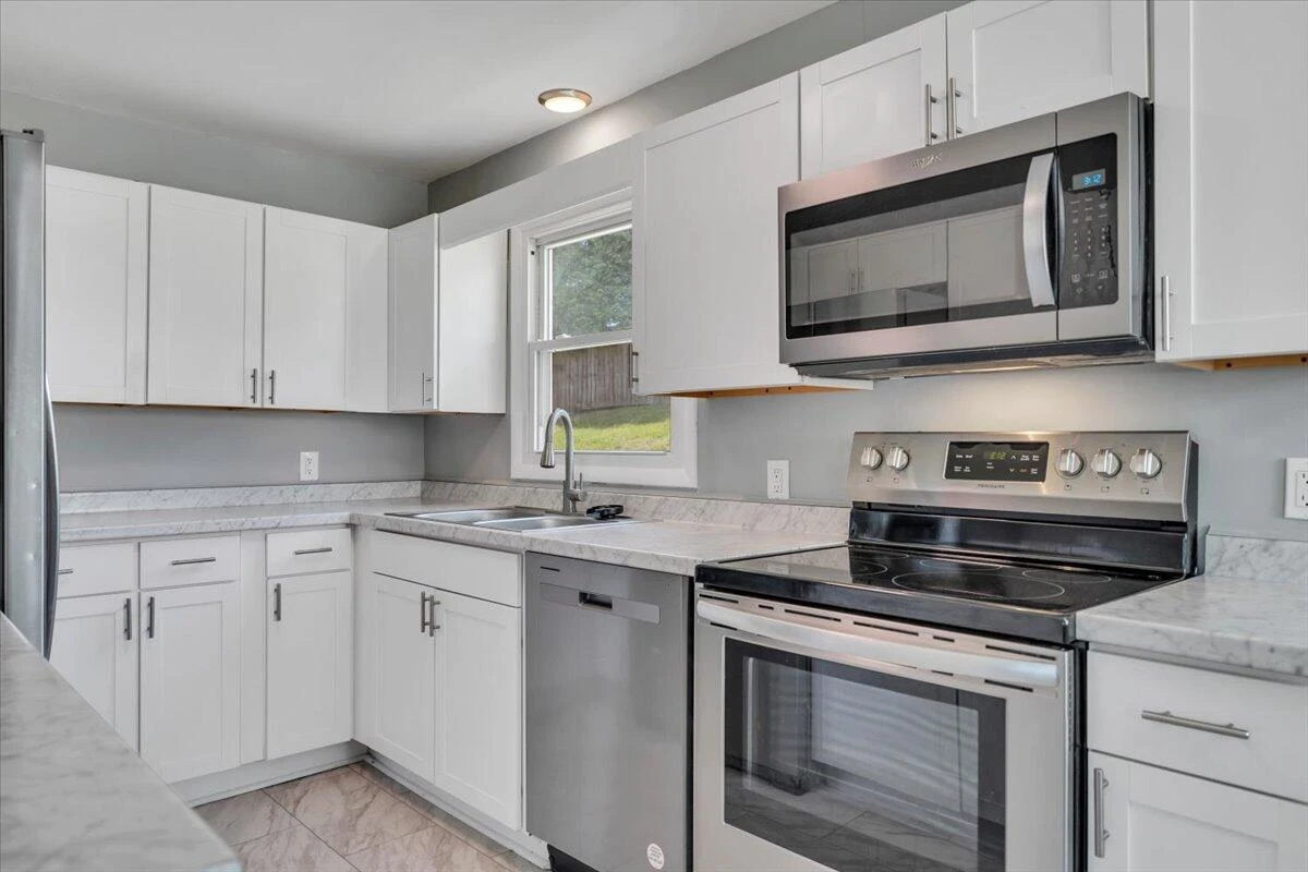 2416 Shull RD NE - Photo 11
