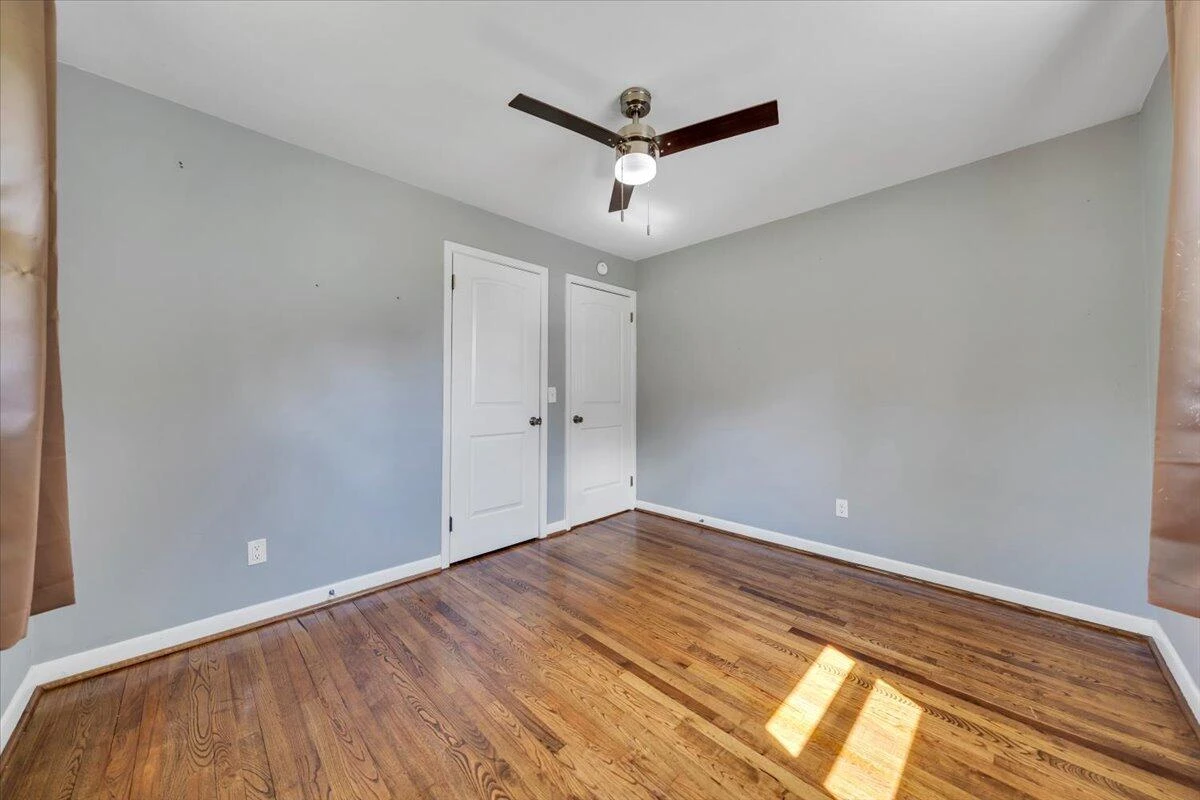 2416 Shull RD NE - Photo 15