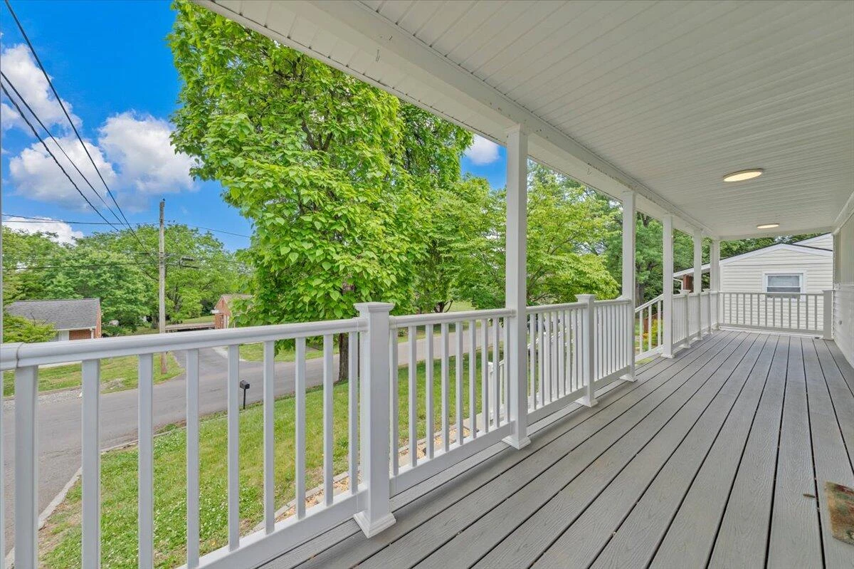 2416 Shull RD NE - Photo 3