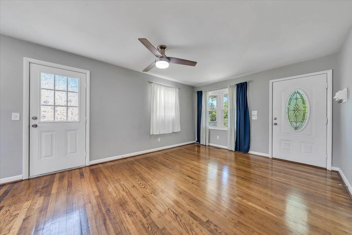 2416 Shull RD NE - Photo 7
