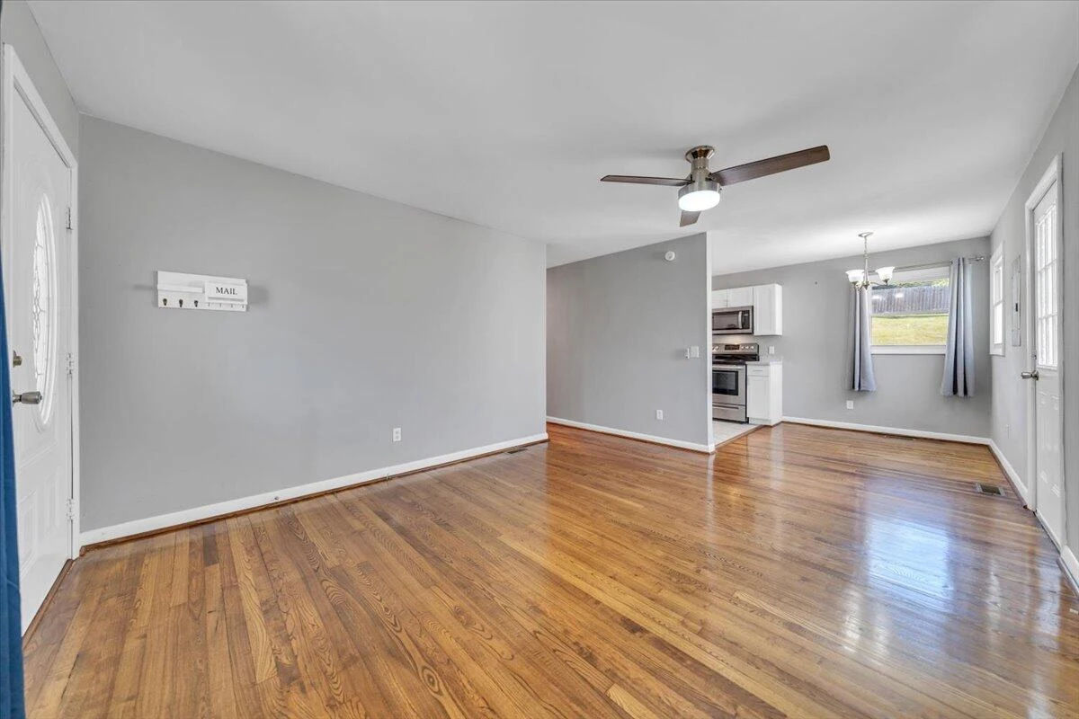 2416 Shull RD NE - Photo 8