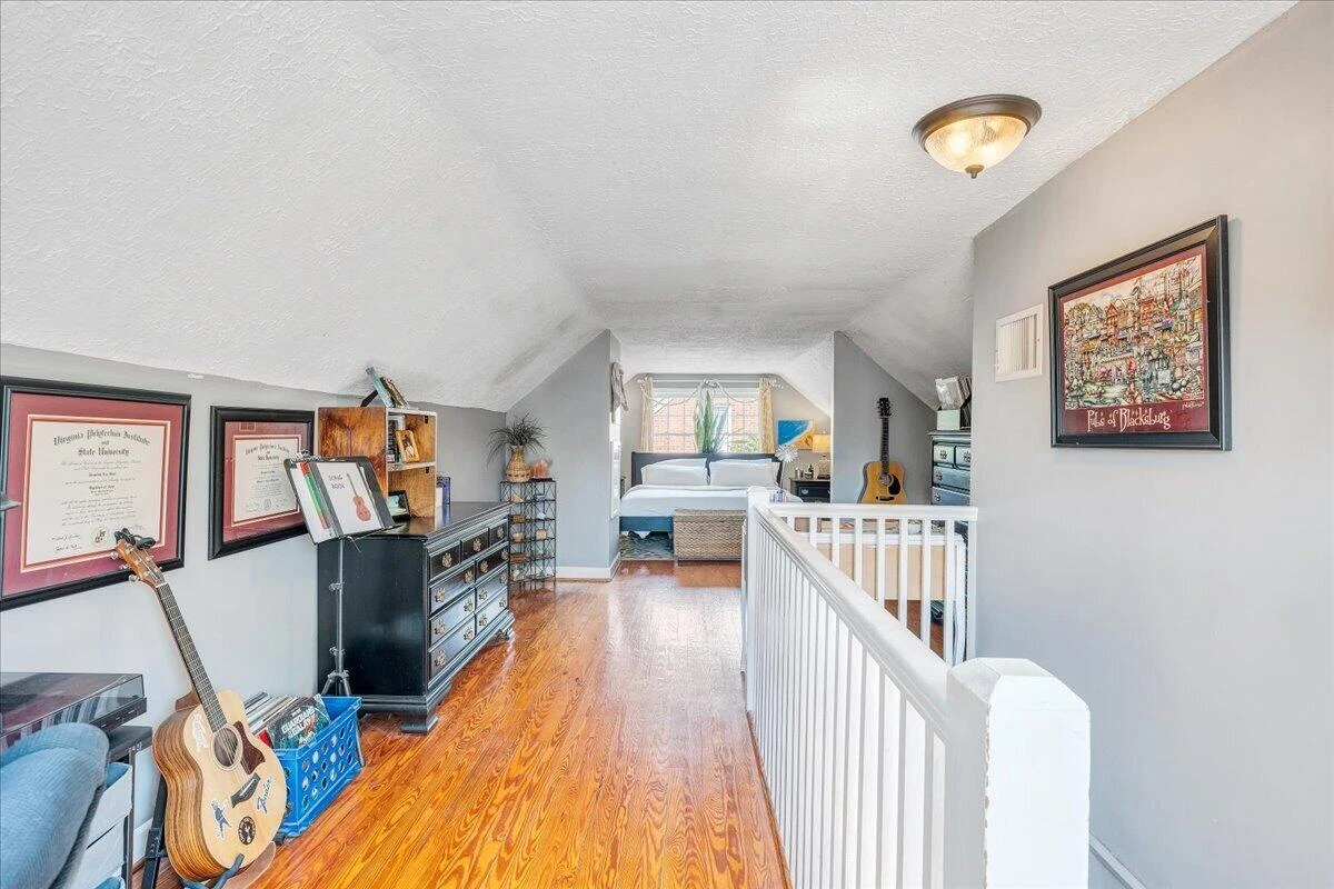 2519 Windsor AVE SW - Photo 27