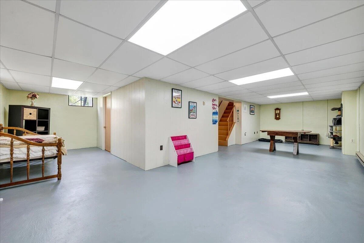 2519 Windsor AVE SW - Photo 34