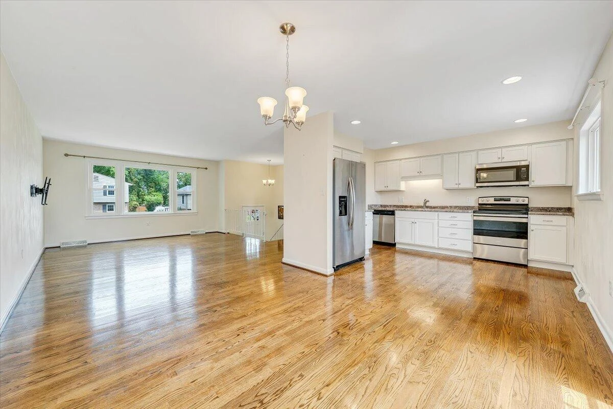 3808 Kentland DR - Photo 12