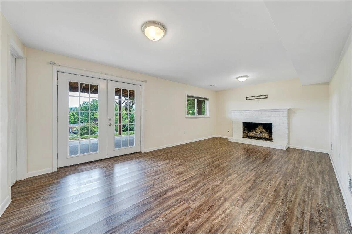 3808 Kentland DR - Photo 28