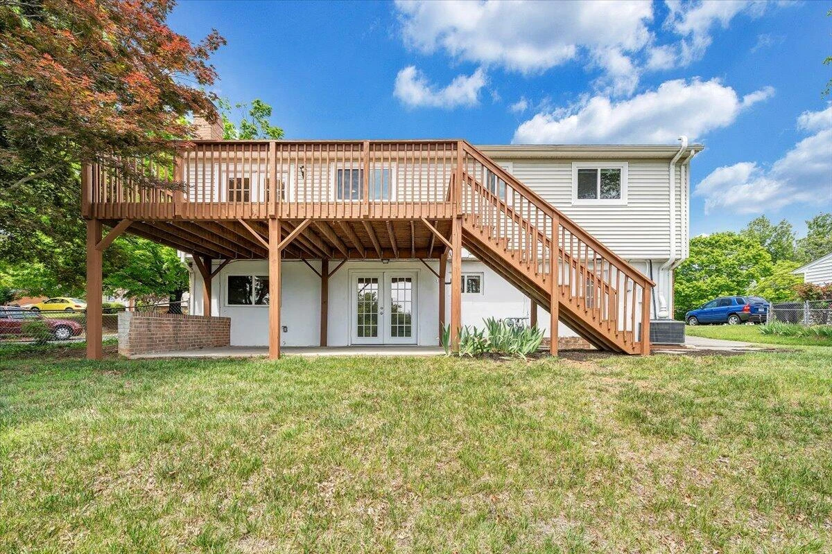 3808 Kentland DR - Photo 36