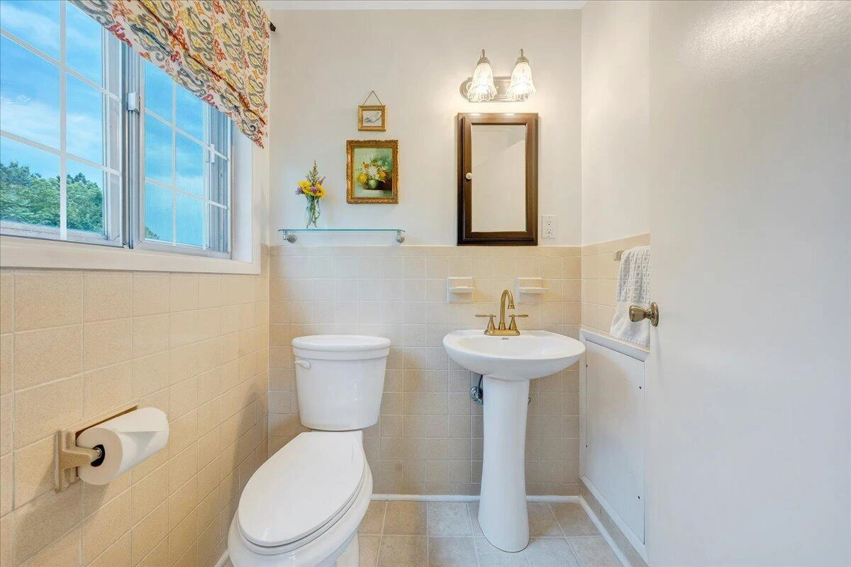 124 Dawnridge LN - Photo 15