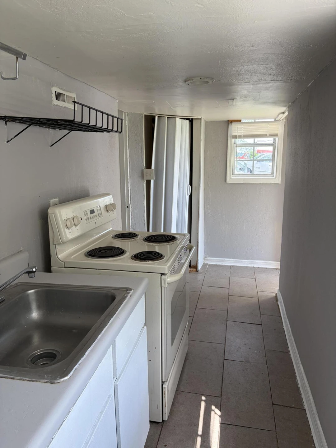 1810 Centre AVE NW - Photo 11