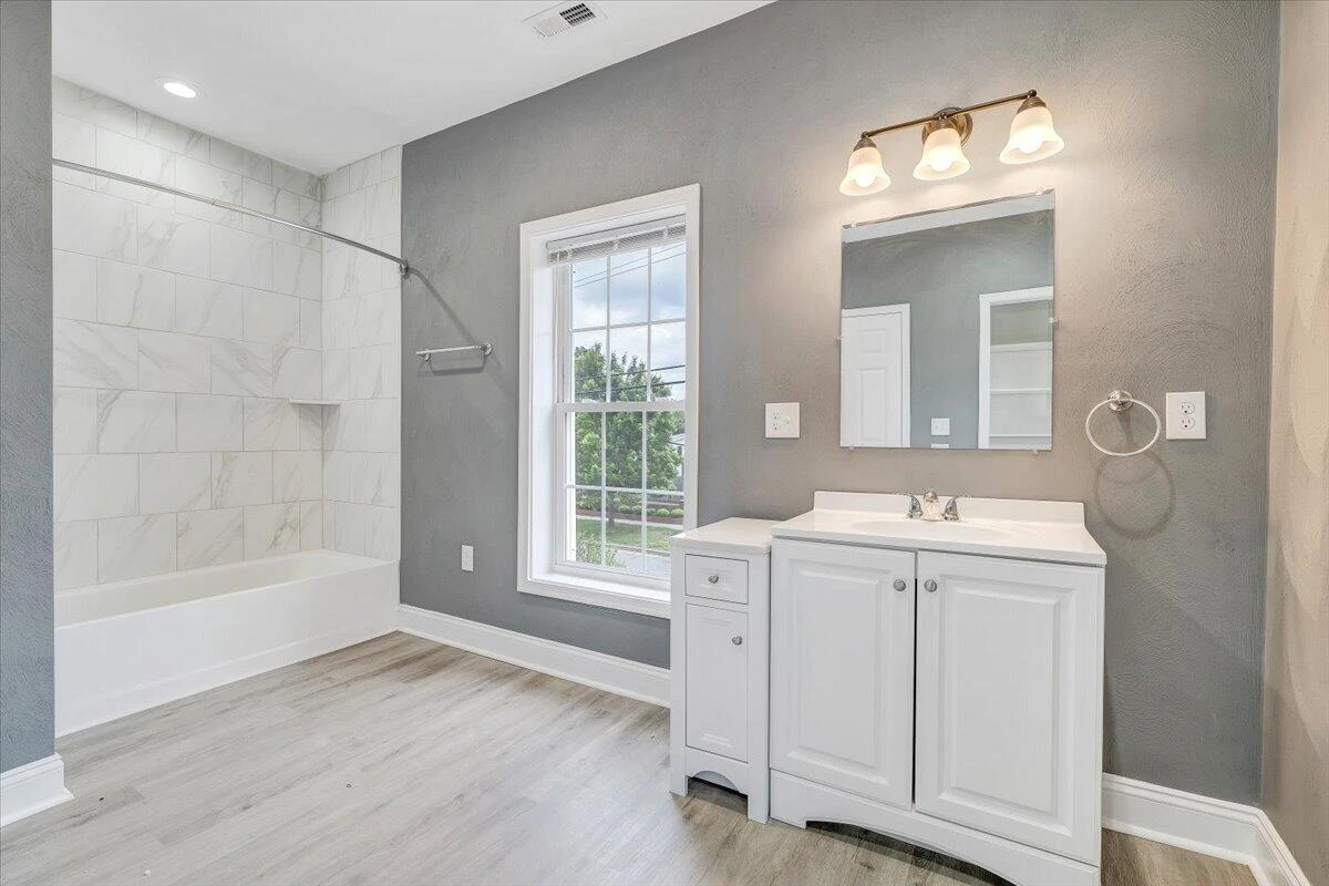 901 6Th ST SE - Photo 26