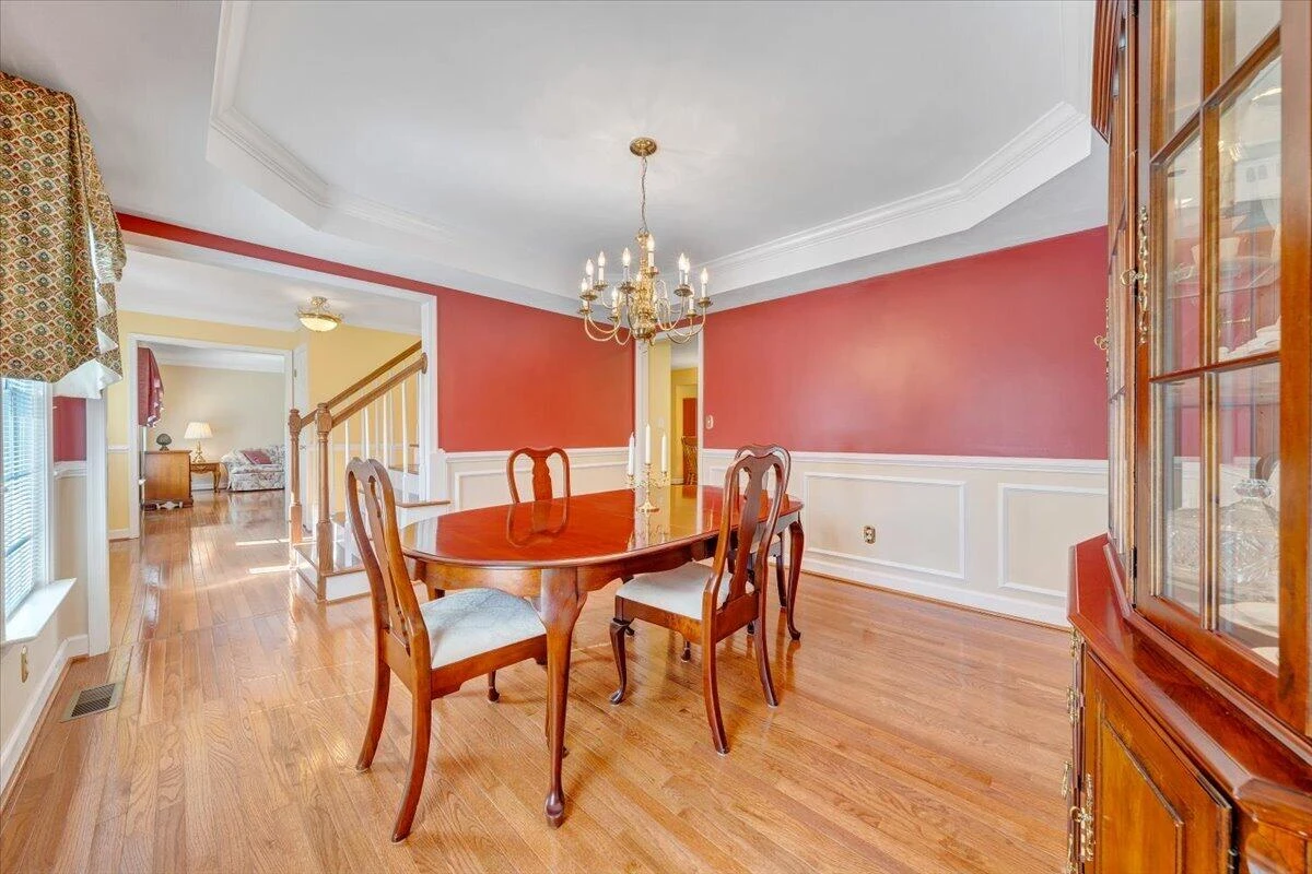 6204 Sandhurst DR - Photo 12