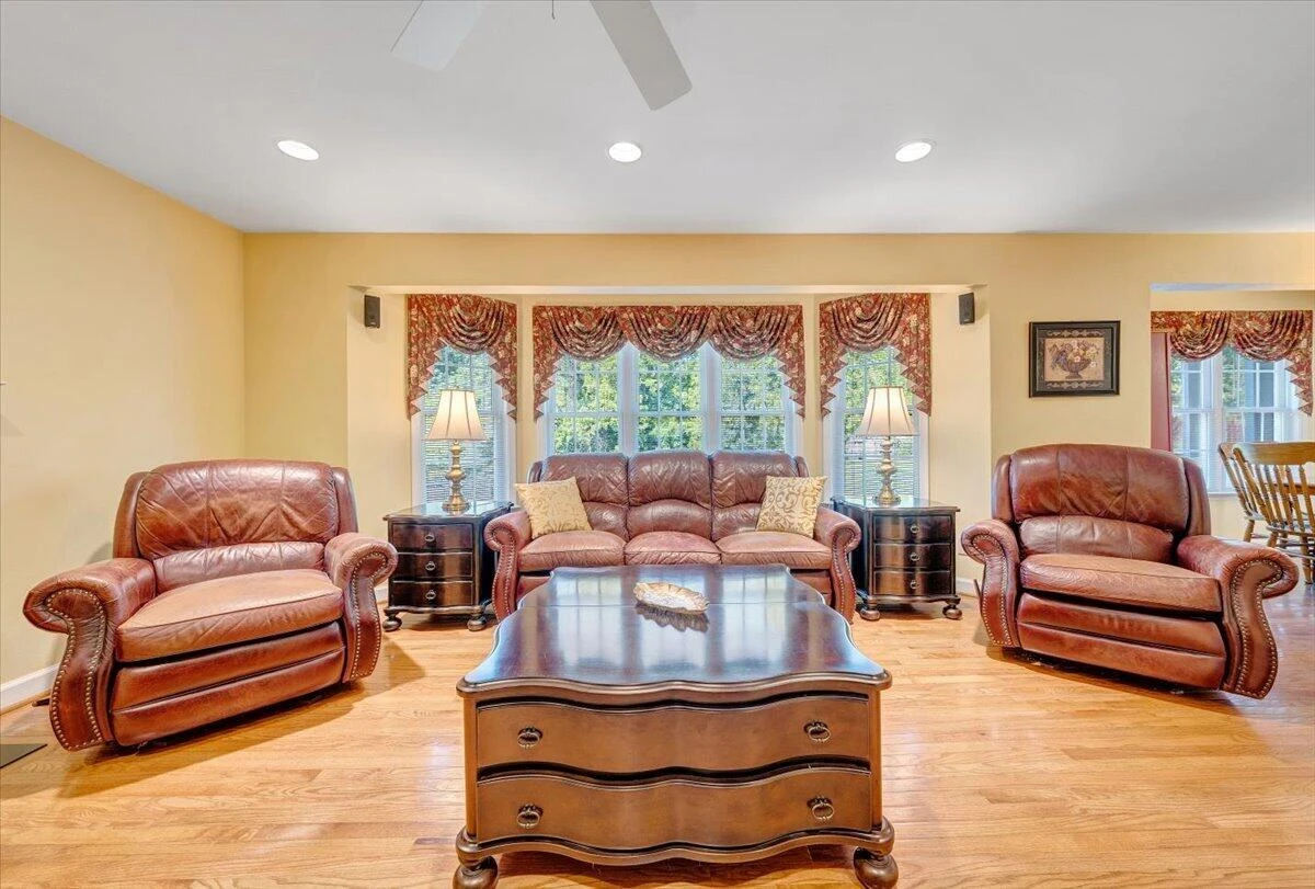 6204 Sandhurst DR - Photo 25