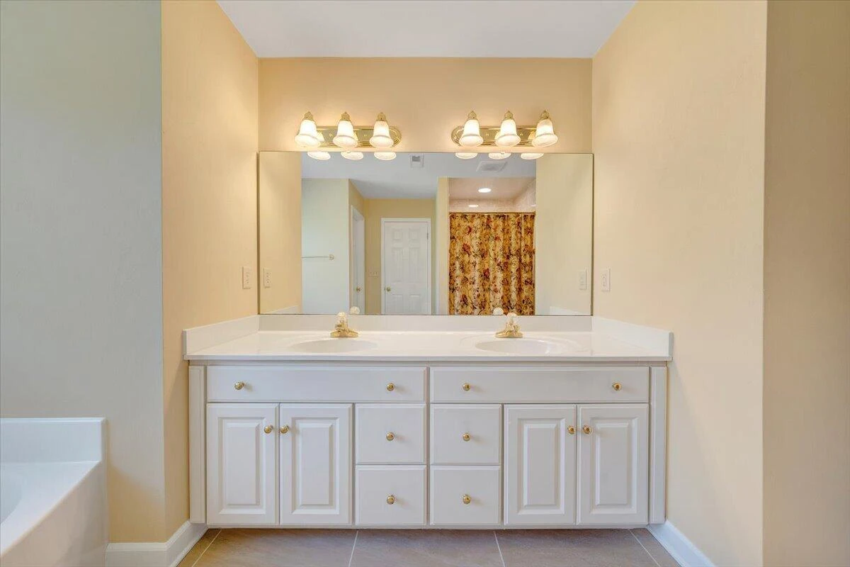 6204 Sandhurst DR - Photo 34