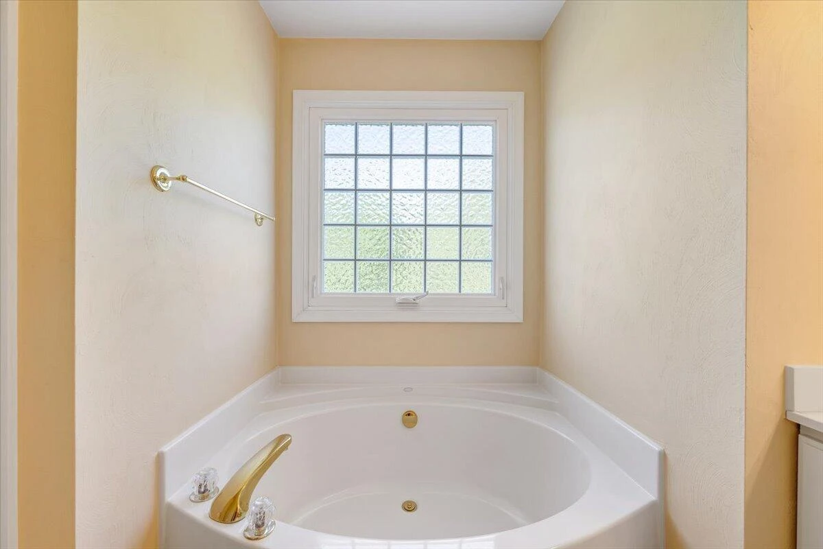 6204 Sandhurst DR - Photo 36