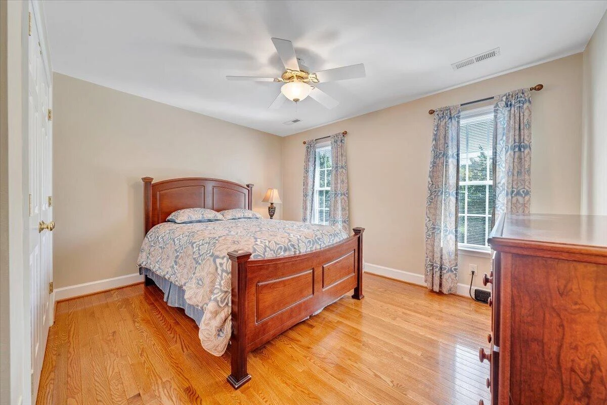6204 Sandhurst DR - Photo 41