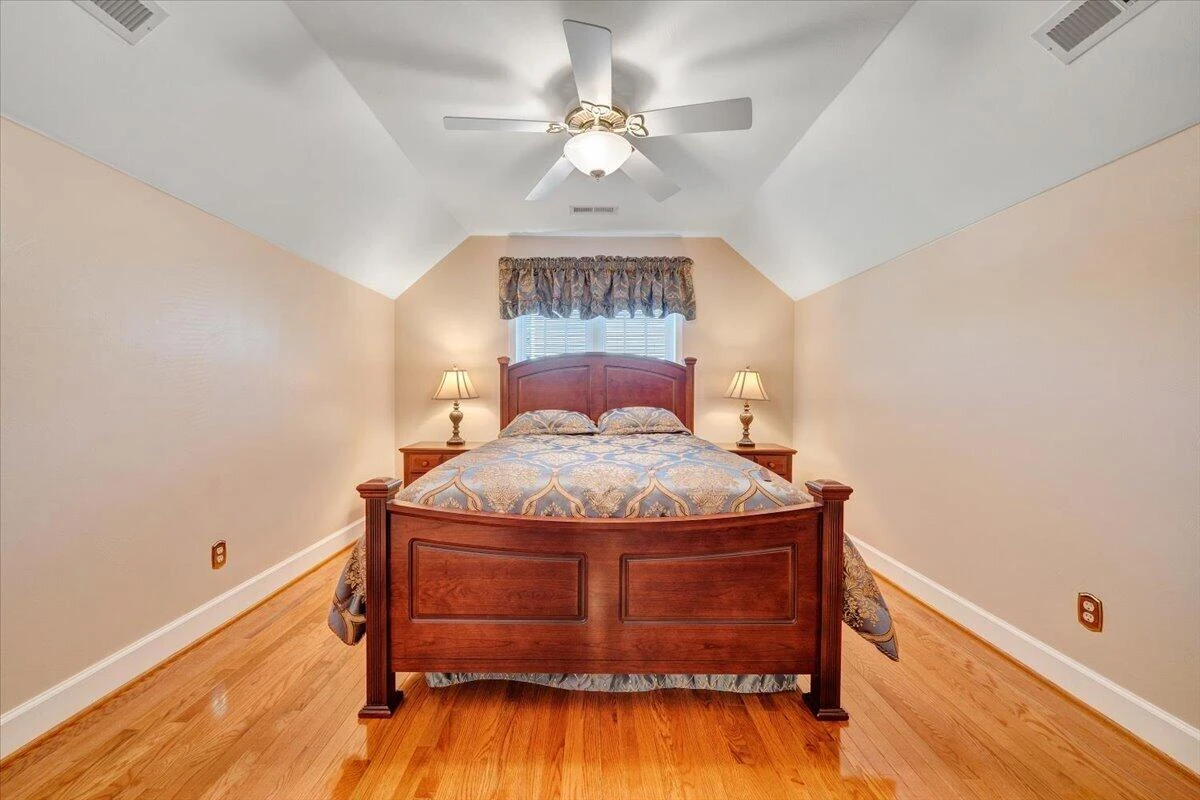 6204 Sandhurst DR - Photo 46