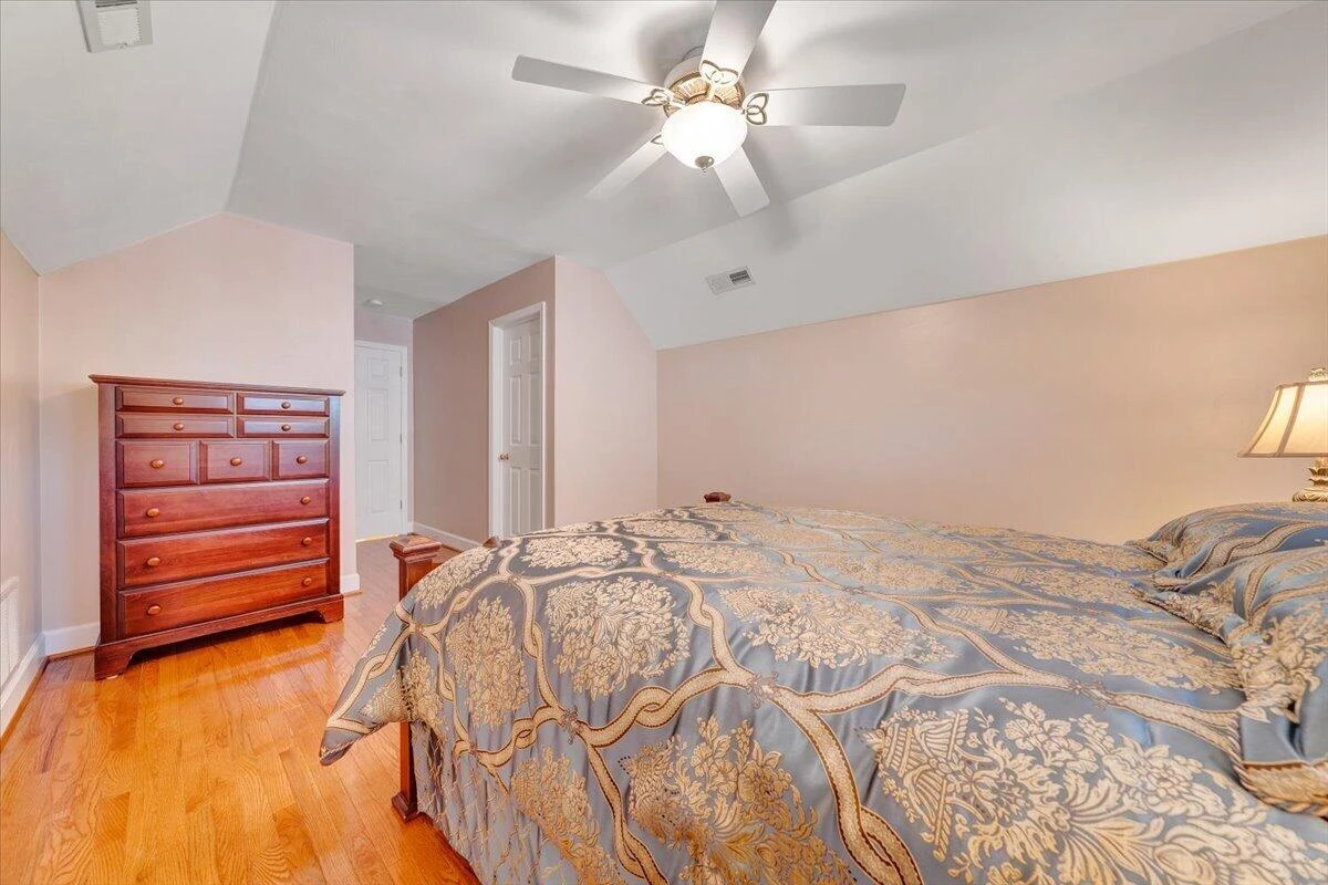 6204 Sandhurst DR - Photo 48