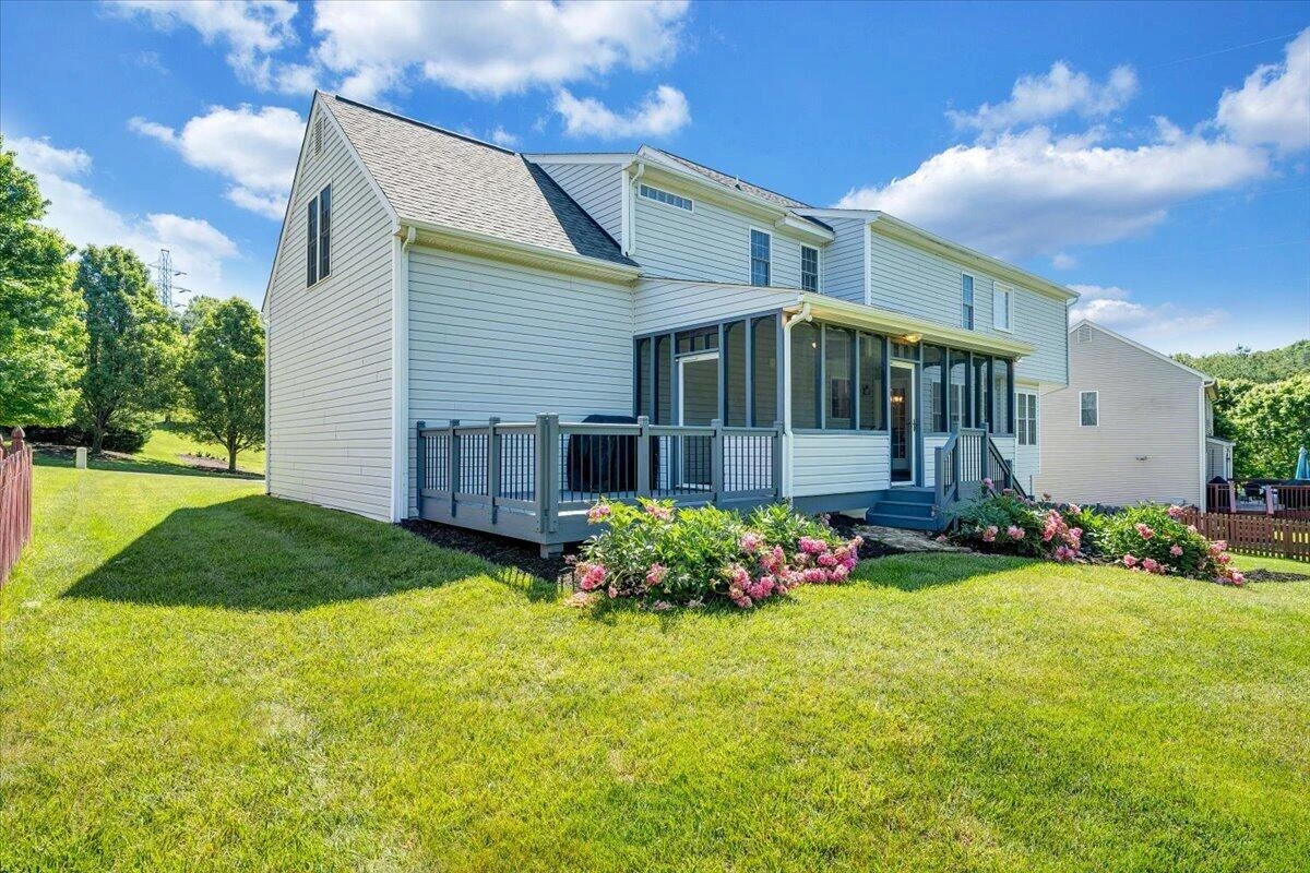 6204 Sandhurst DR - Photo 76