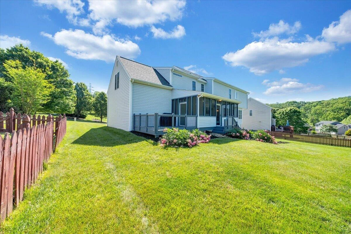 6204 Sandhurst DR - Photo 77