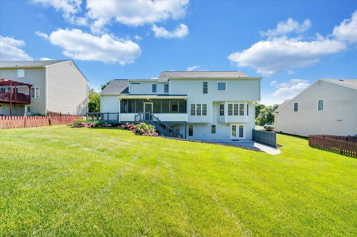 6204 Sandhurst DR - Photo 80