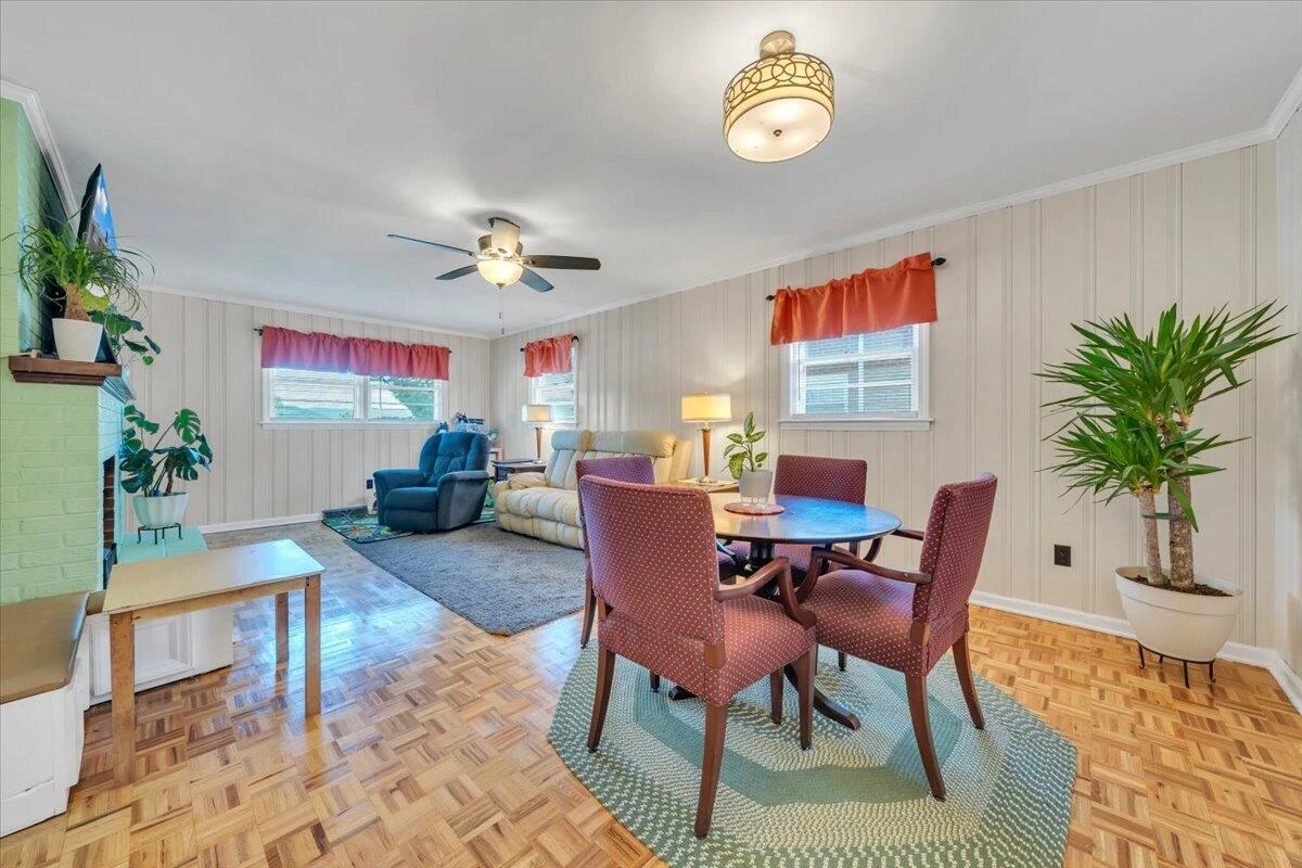 710 Anchor DR - Photo 13