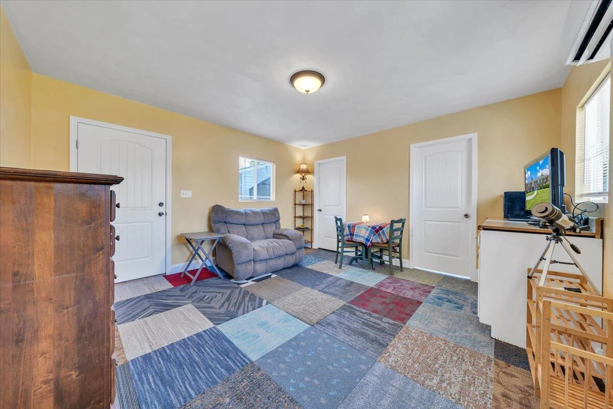 710 Anchor DR - Photo 21
