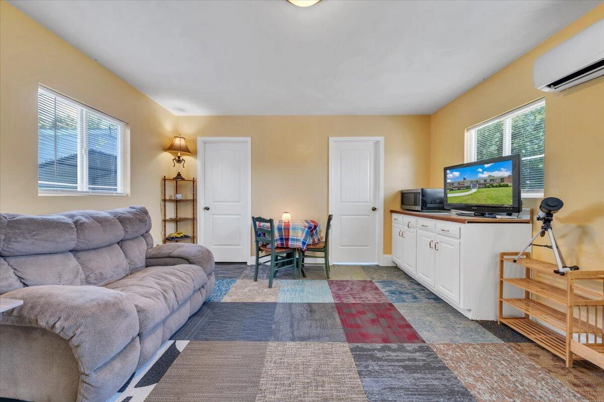 710 Anchor DR - Photo 22