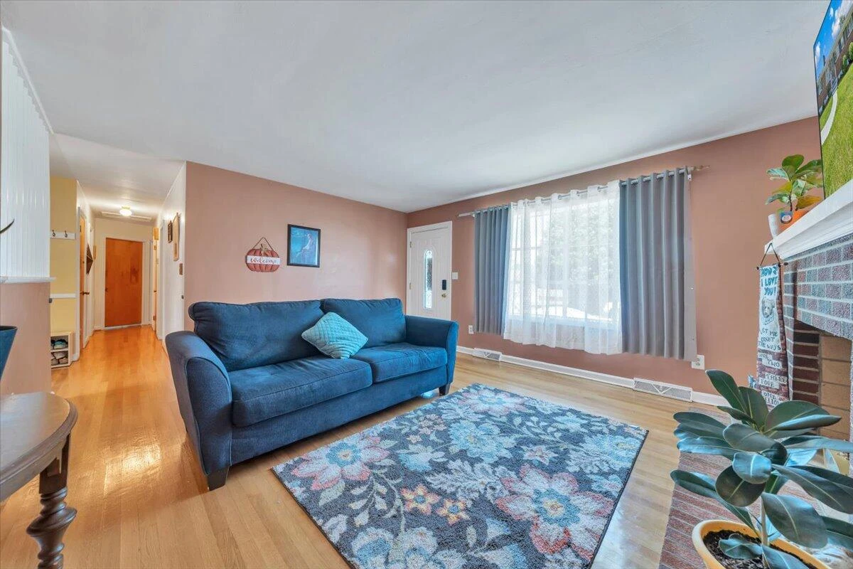 710 Anchor DR - Photo 7
