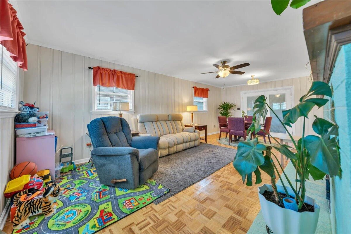 710 Anchor DR - Photo 8