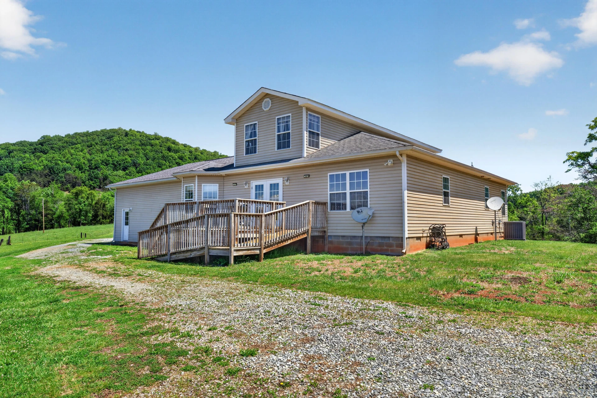 1633 Pilot Mountain RD - Photo 100