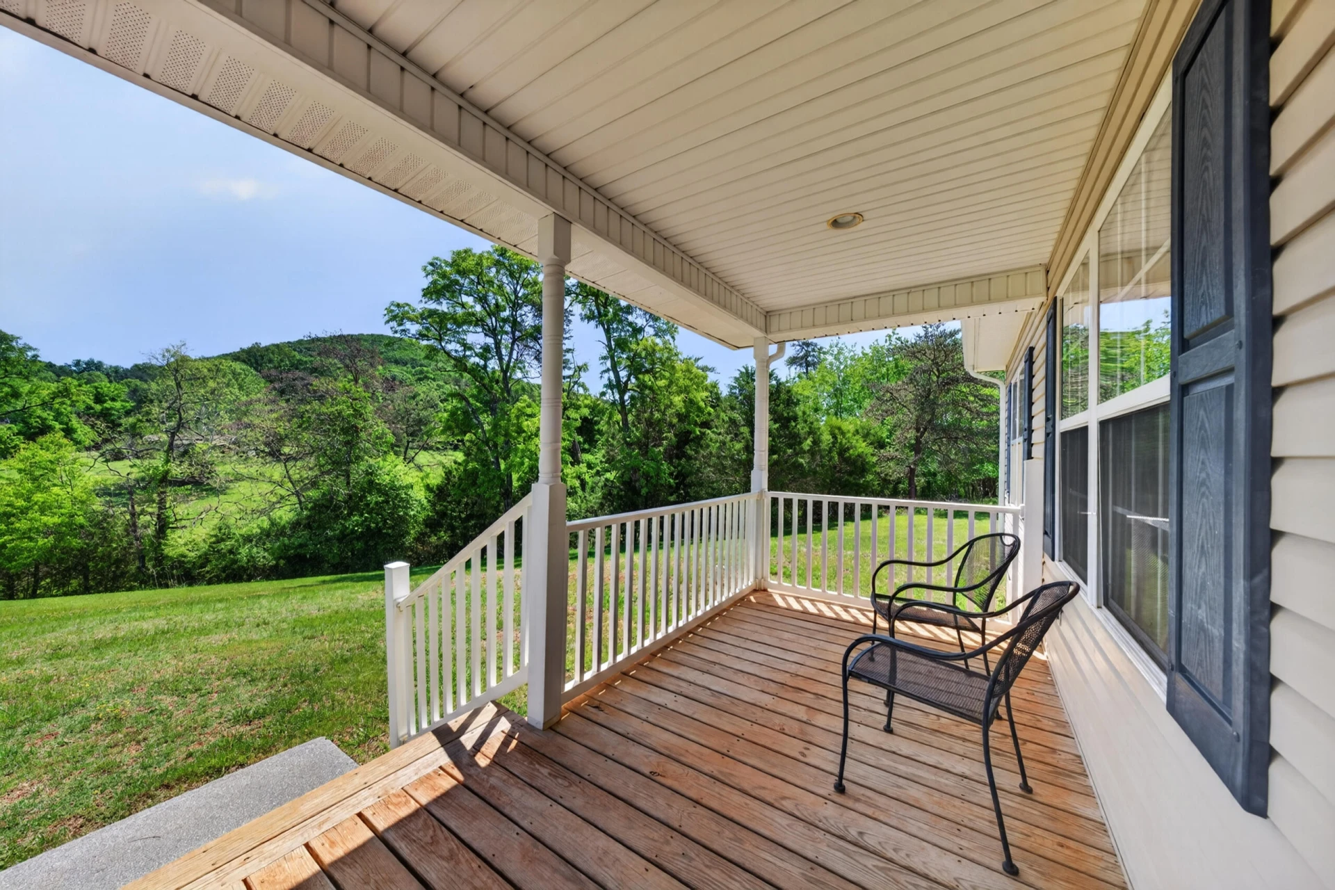 1633 Pilot Mountain RD - Photo 13