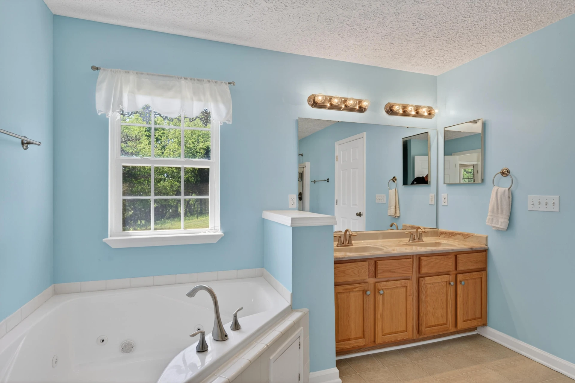 1633 Pilot Mountain RD - Photo 21