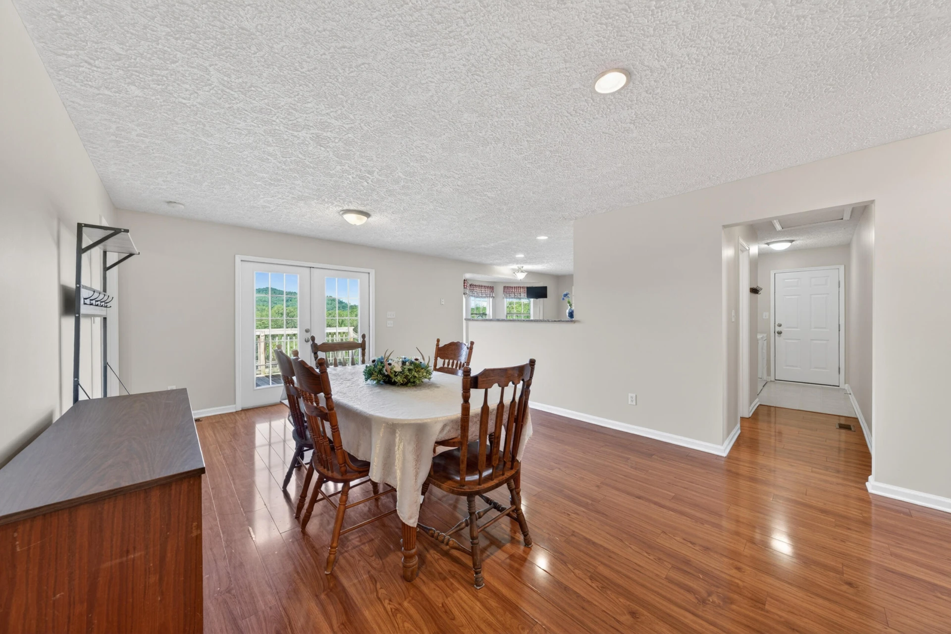 1633 Pilot Mountain RD - Photo 37
