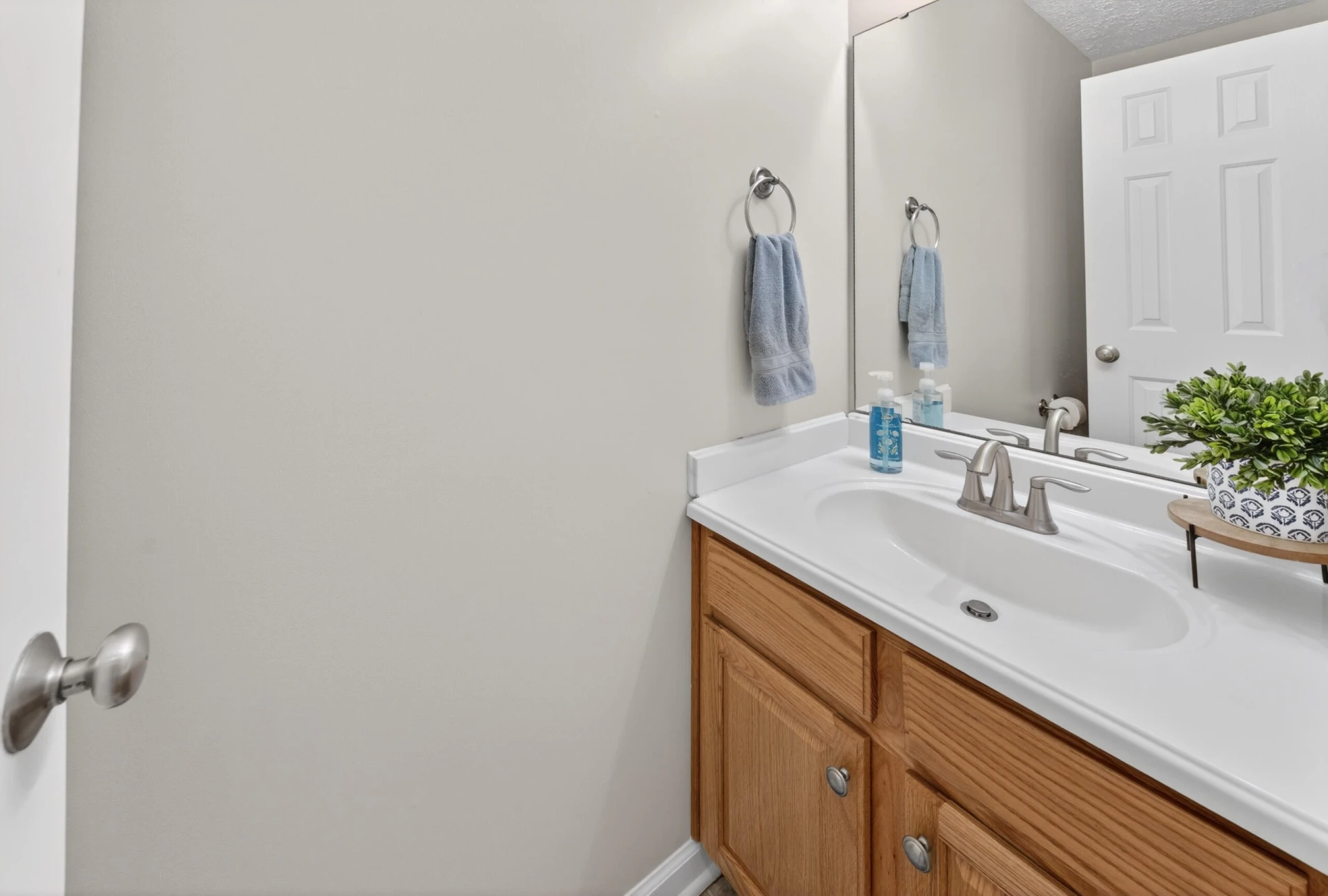 1633 Pilot Mountain RD - Photo 39