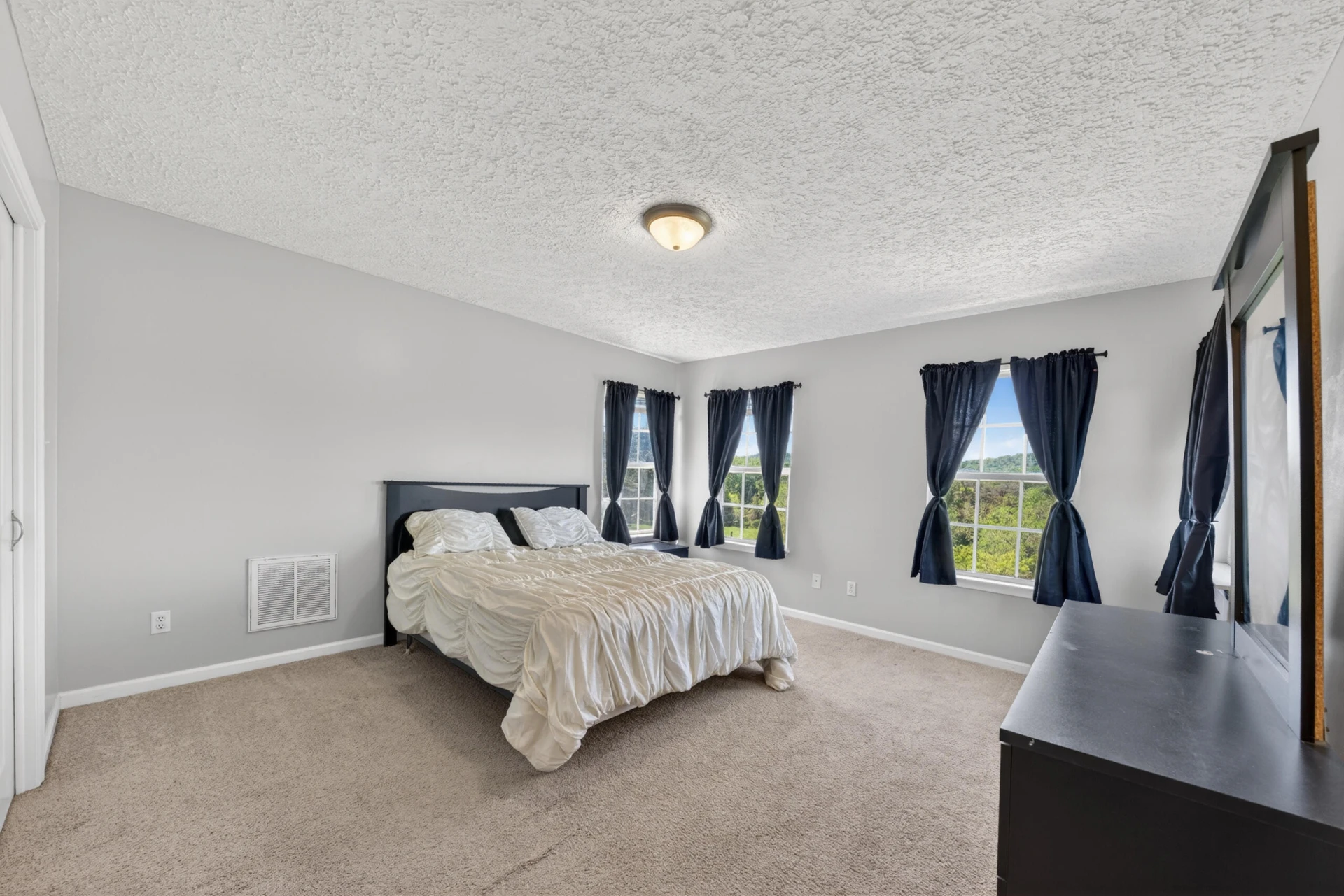1633 Pilot Mountain RD - Photo 54
